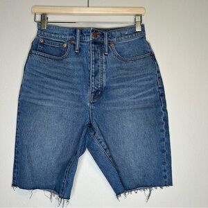 Madewell High-Rise Long‎ Denim Shorts in Brightwood Wash Size 25